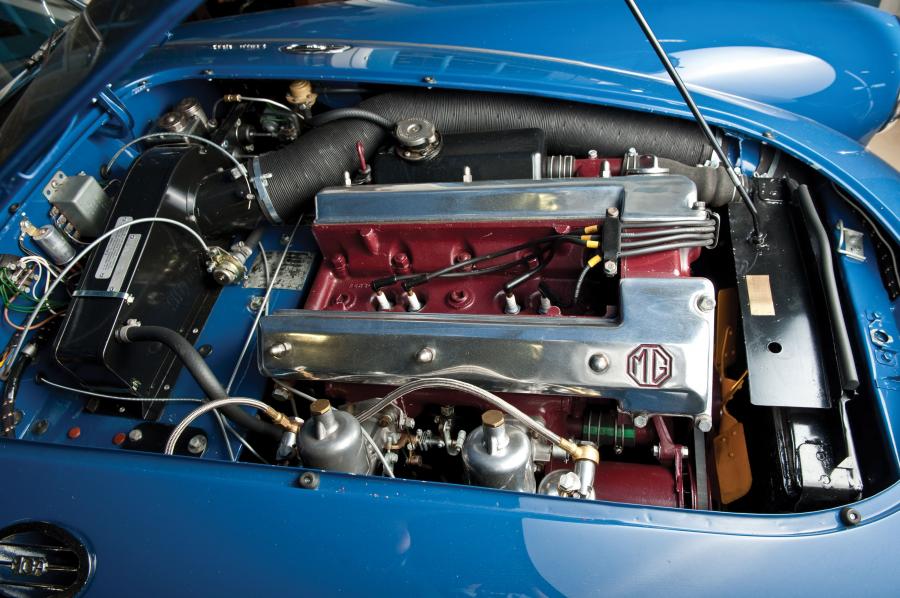 MGA Twin-Cam Roadster 1959 года  (фото 15 из 16)